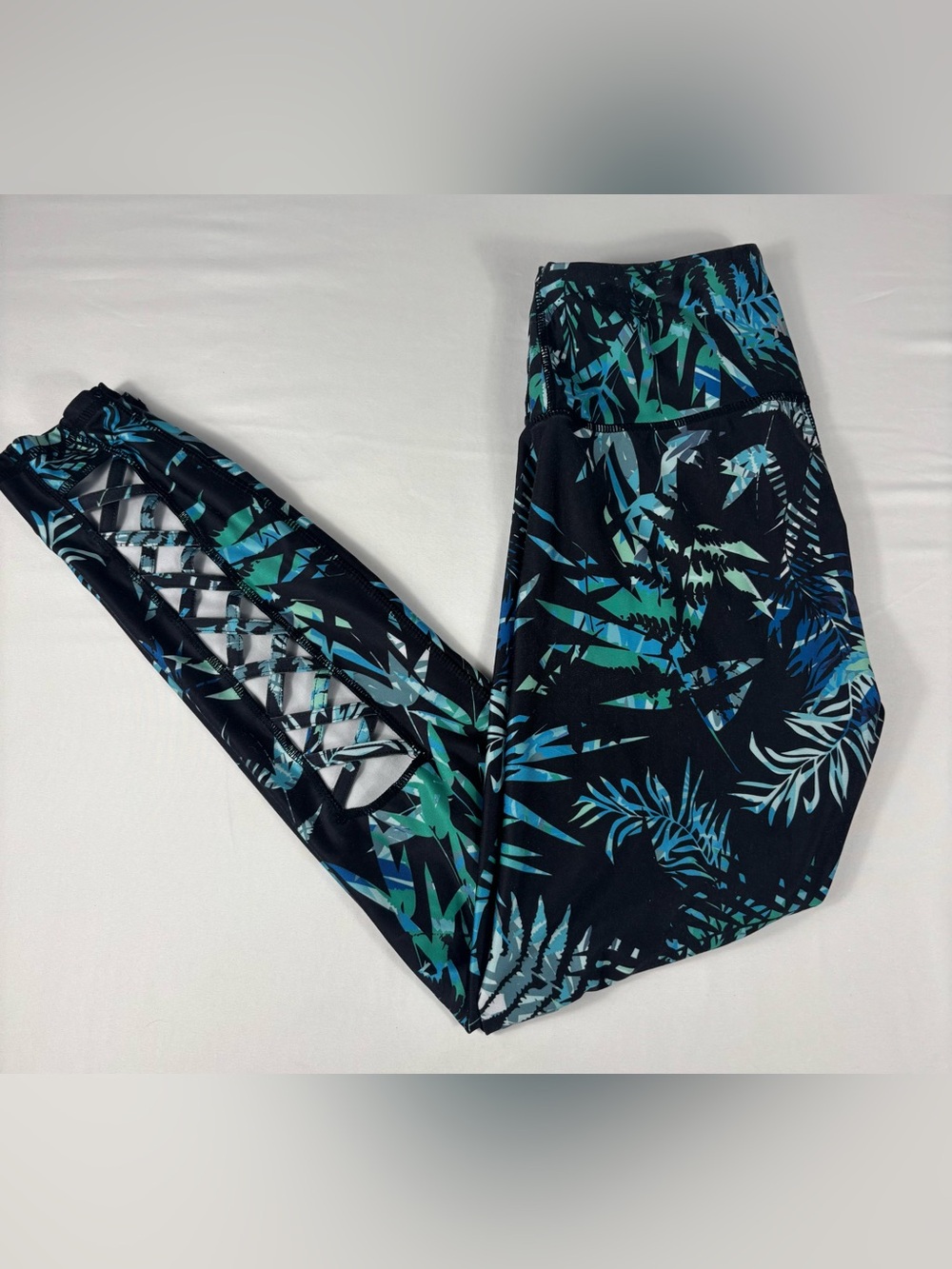 Kyodan Tropical Palm Print Lattice Leggings Medium